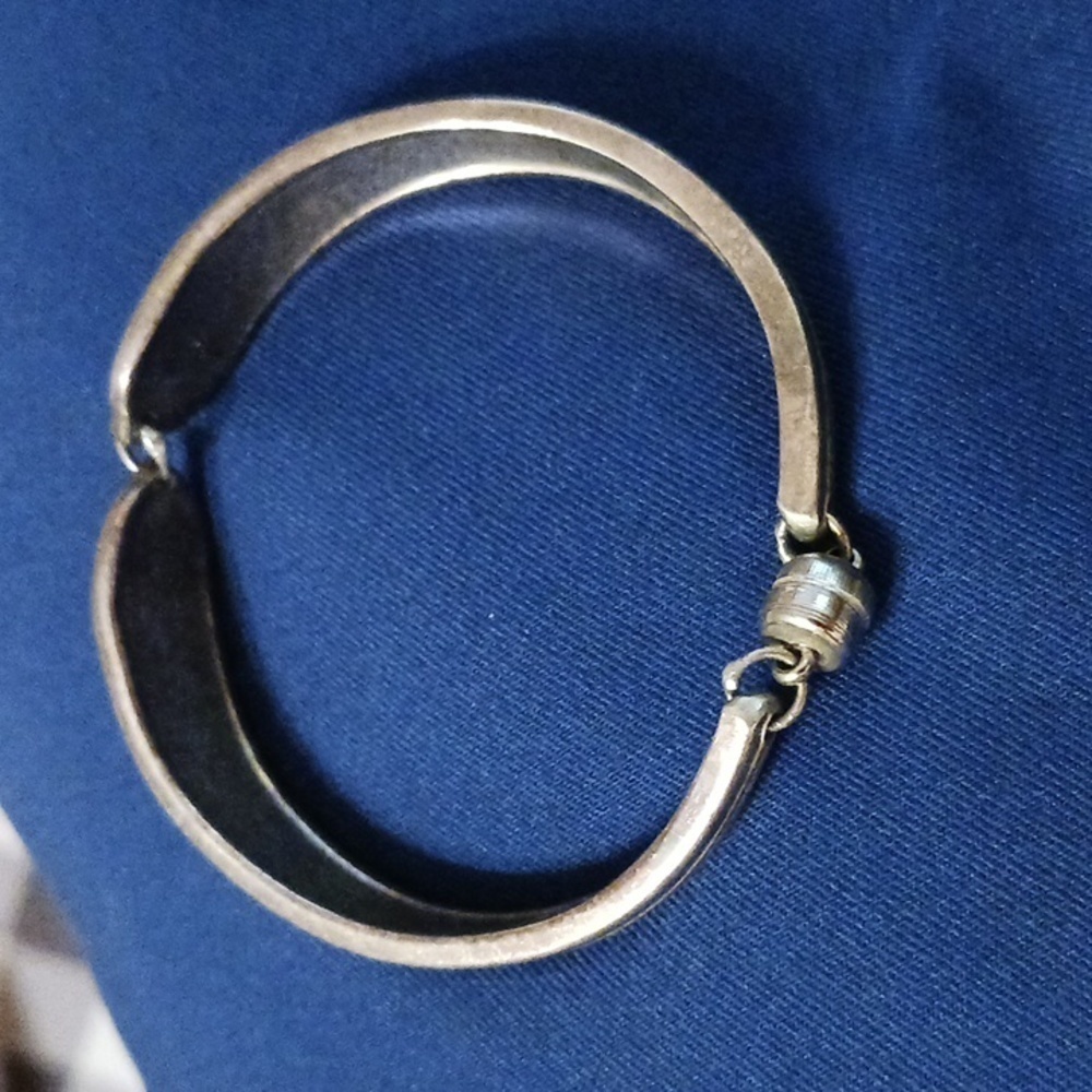 Vintage Silver Plate Bracelet Made From Spoons w/ Magnetic Closure Adorable CHIC - Picture 5 of 9
